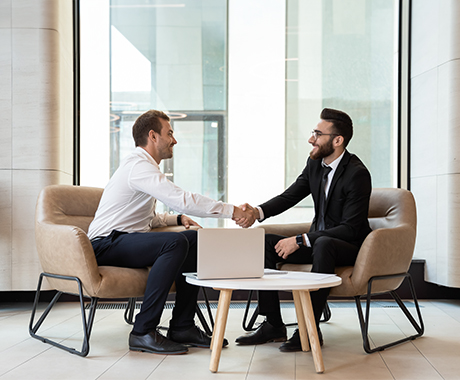 Businessman shaking hands with businessman